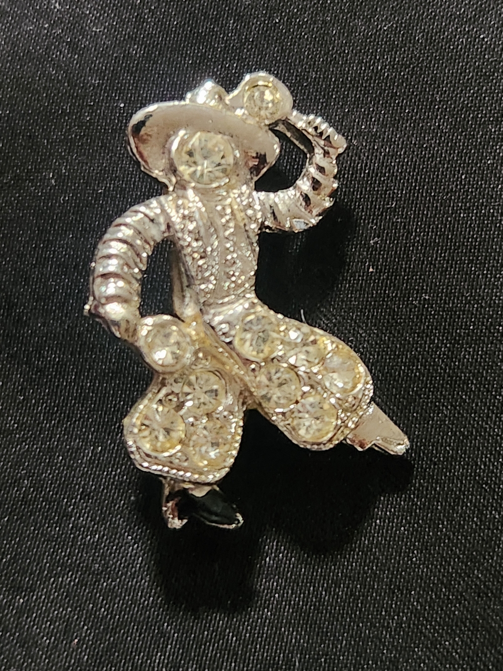 Vintage Matador Spanish Dancer Rhinestone Brooch Pin Silver Tone Figural Novelty